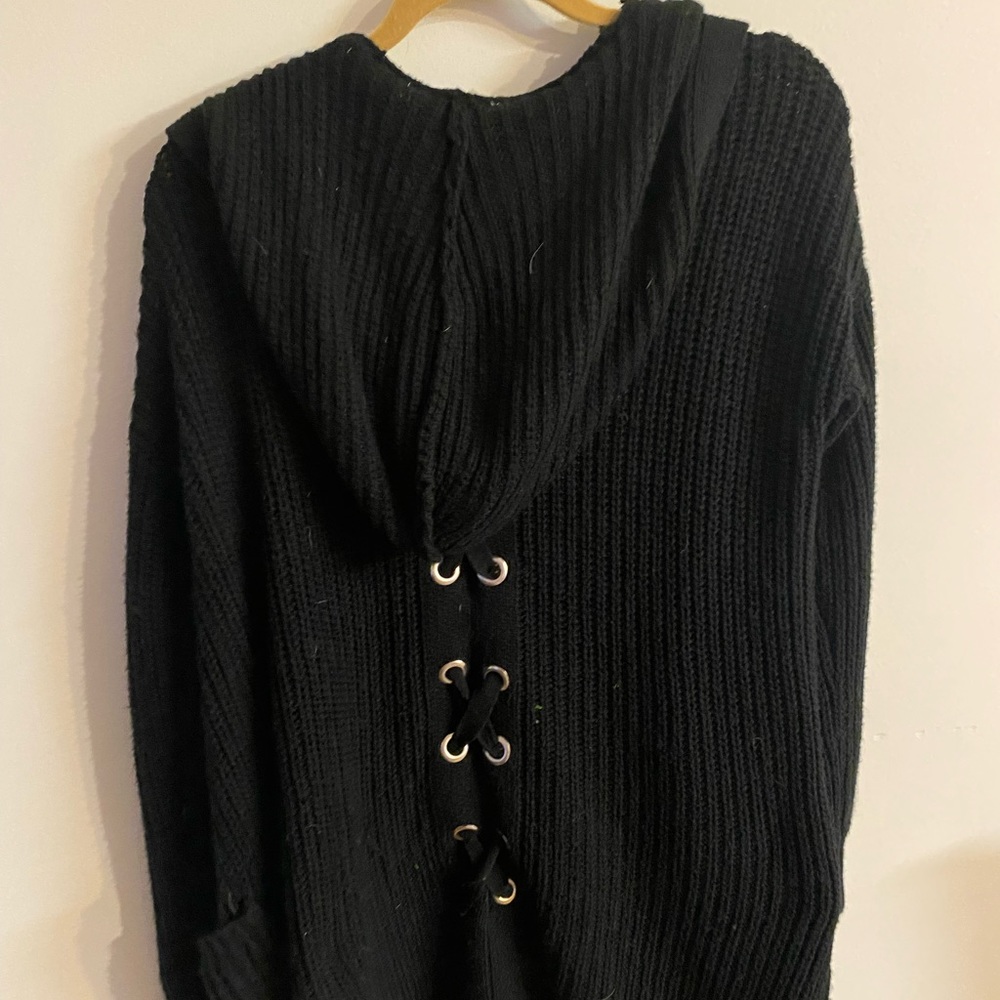 Cardigan - Picture 2 of 2